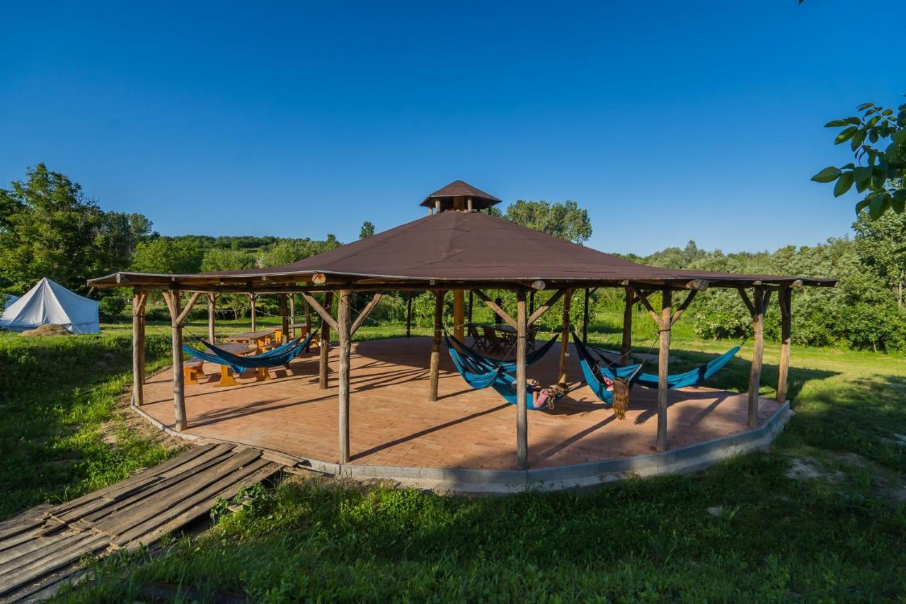 Szellos Ret Camping Balvanyos Exterior photo