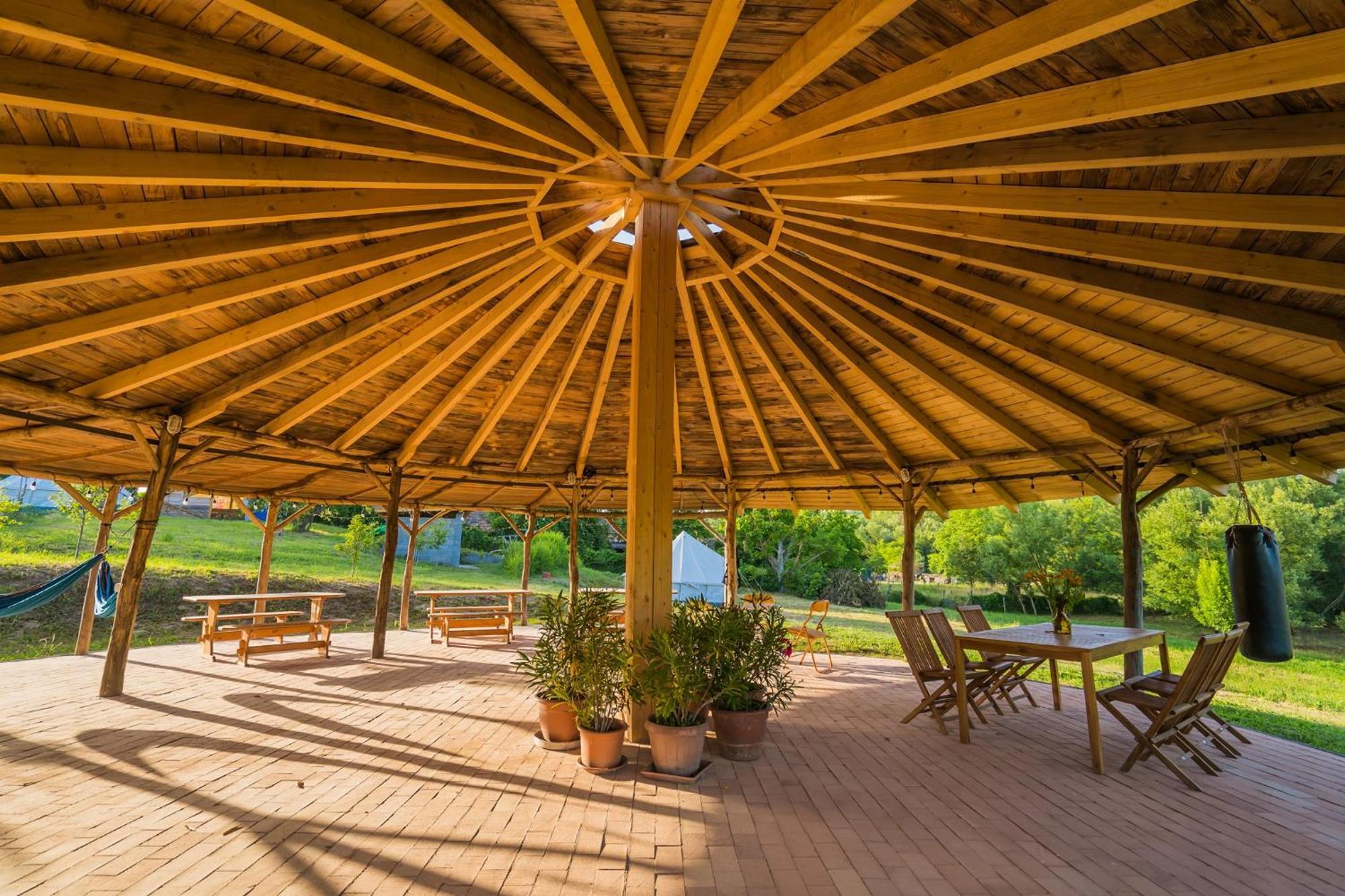 Szellos Ret Camping Balvanyos Exterior photo