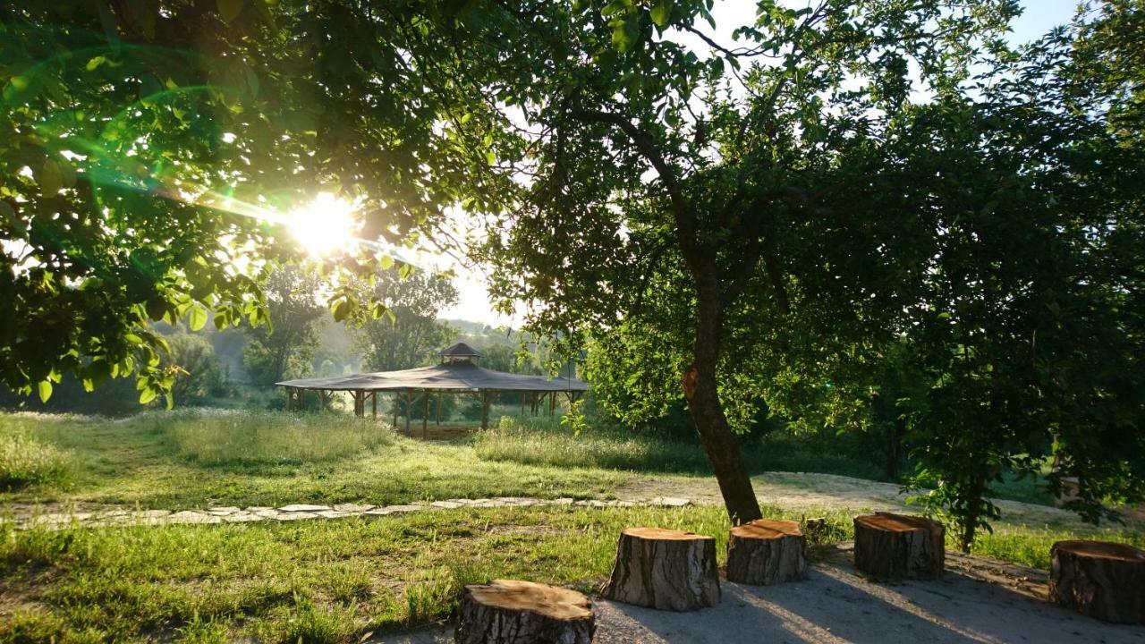 Szellos Ret Camping Balvanyos Exterior photo